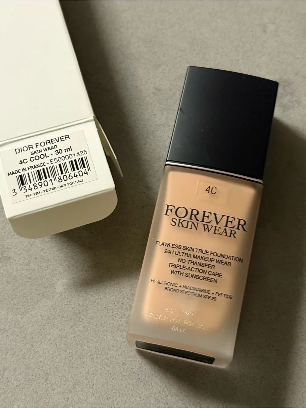 4C Dior Forever Skin Wear Matte Foundation